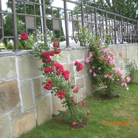 Park Hotel Arbanassi Luaran gambar