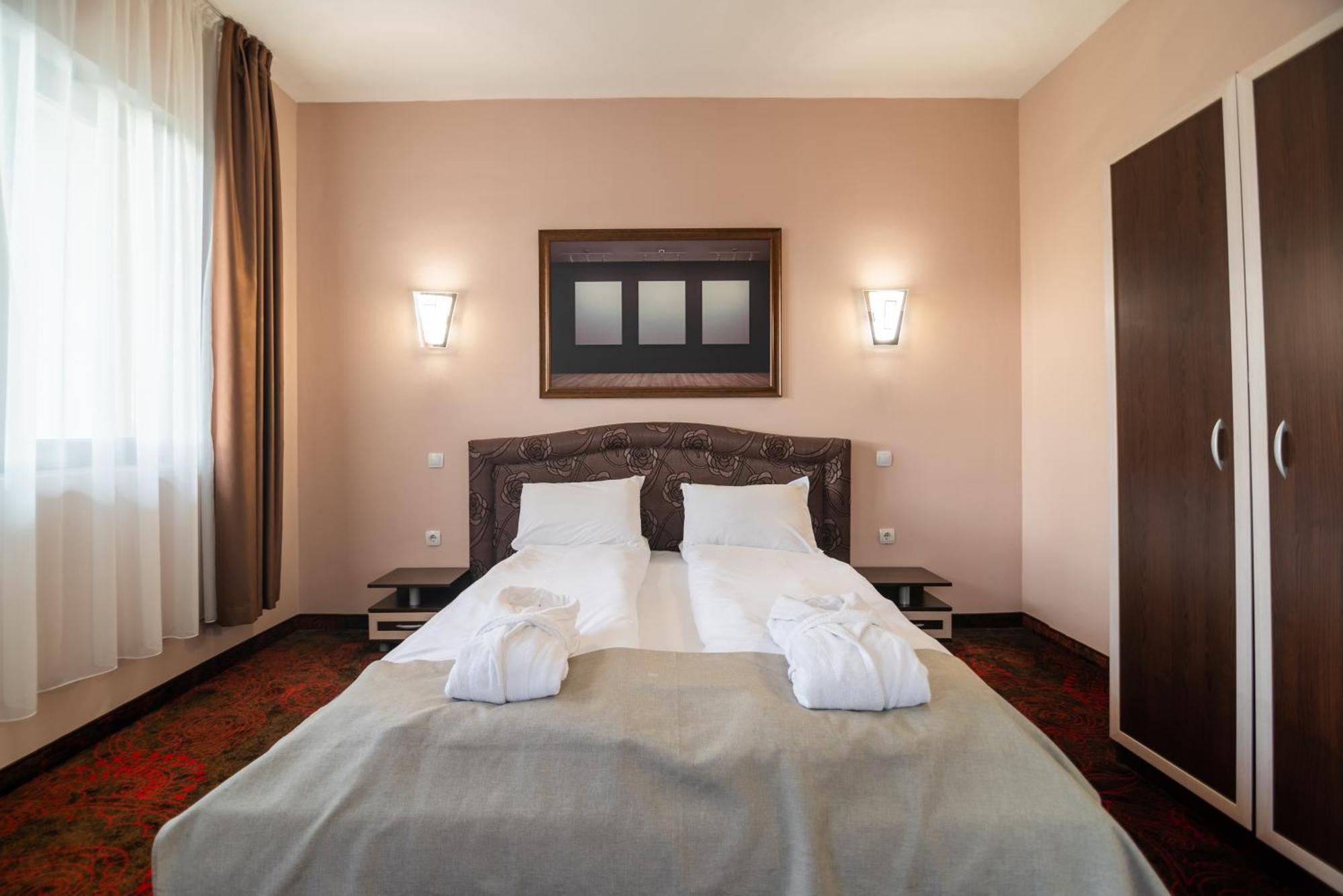 Park Hotel Arbanassi Luaran gambar