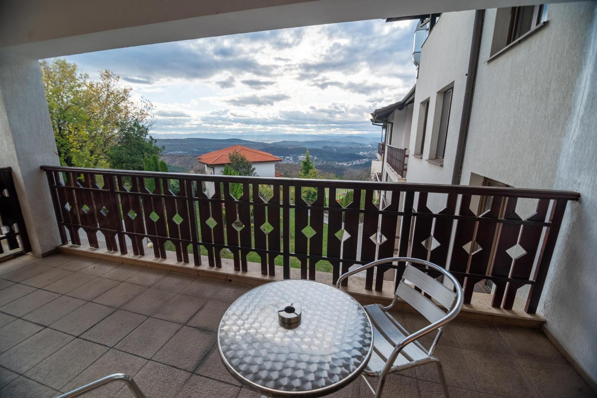 Park Hotel Arbanassi Luaran gambar