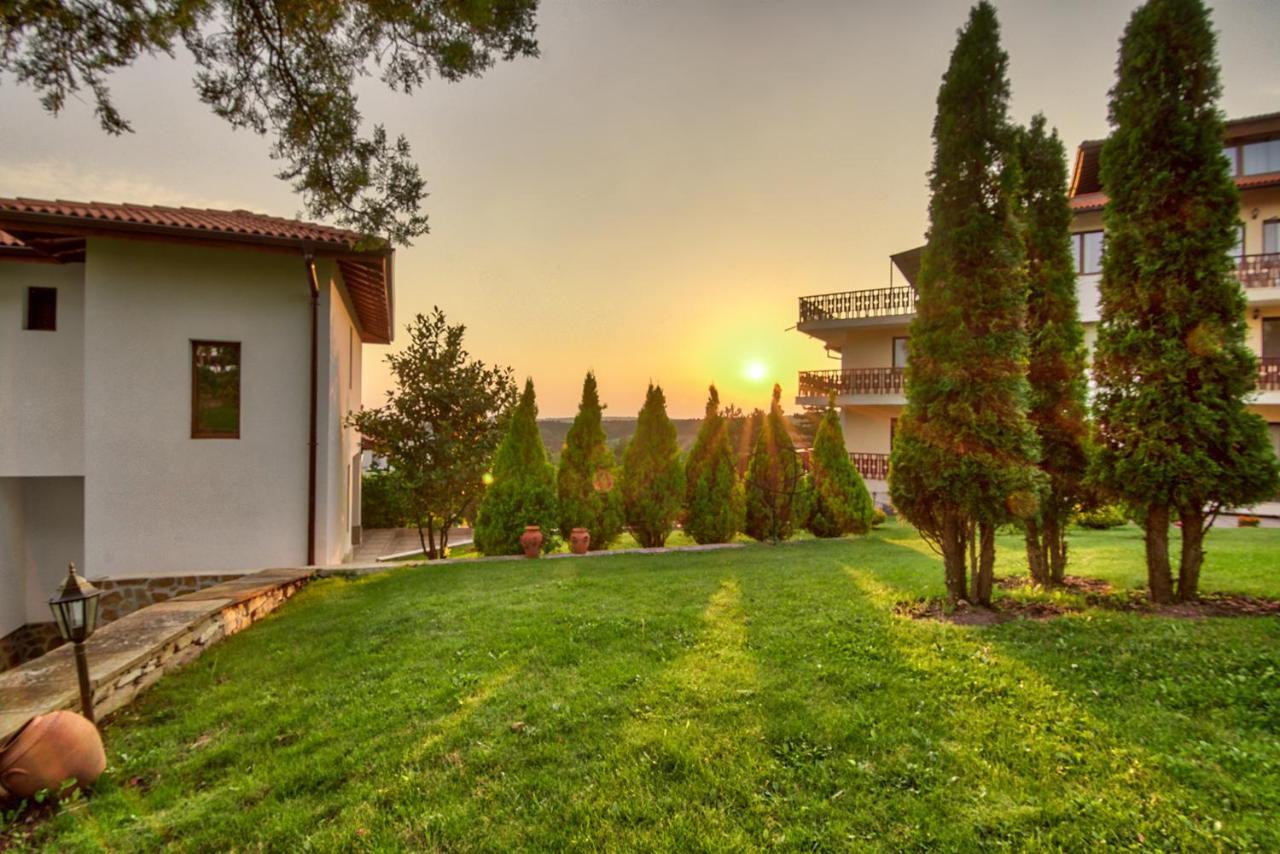 Park Hotel Arbanassi Luaran gambar