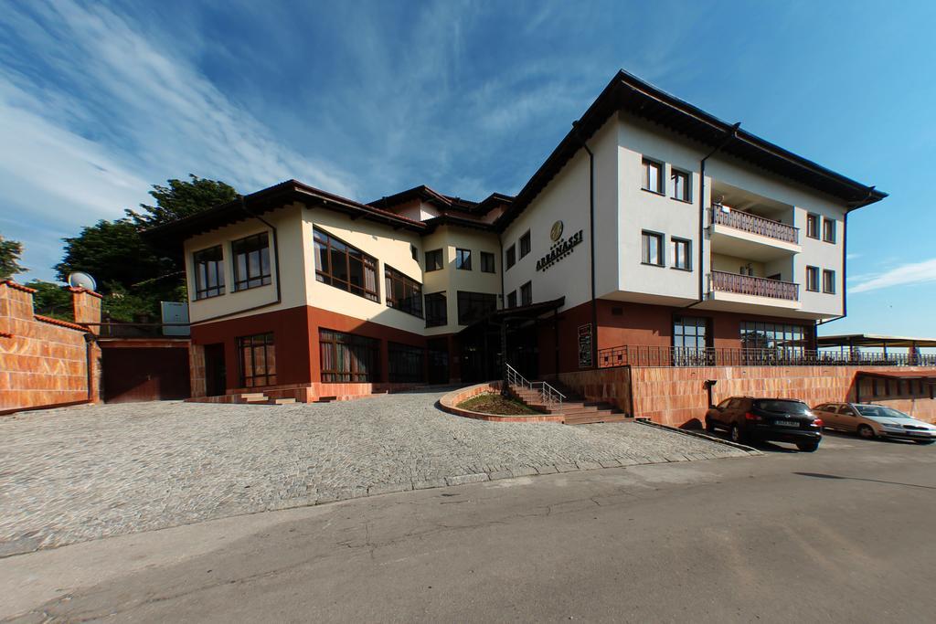 Park Hotel Arbanassi Luaran gambar