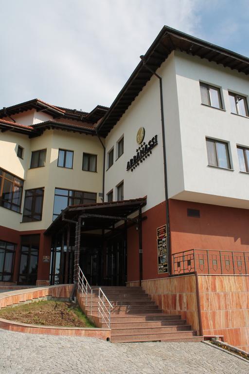 Park Hotel Arbanassi Luaran gambar